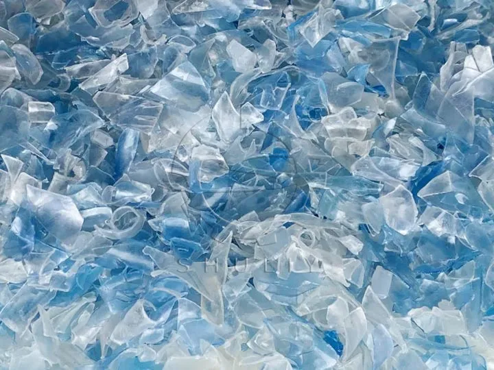 PET bottle flakes