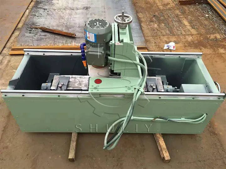 Knife grinding machine