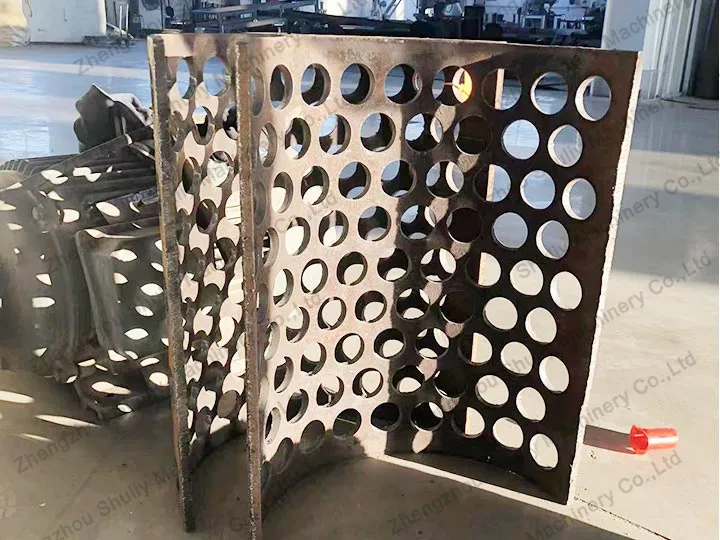 This is a plastic crusher screen.