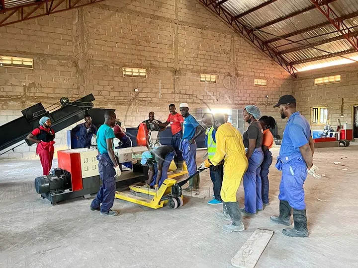 Plastic granulation line installation