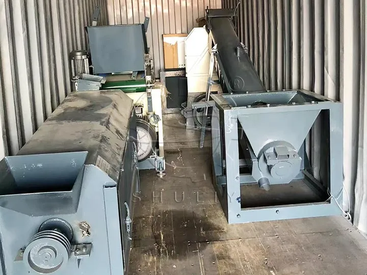 PE recycling machine loading