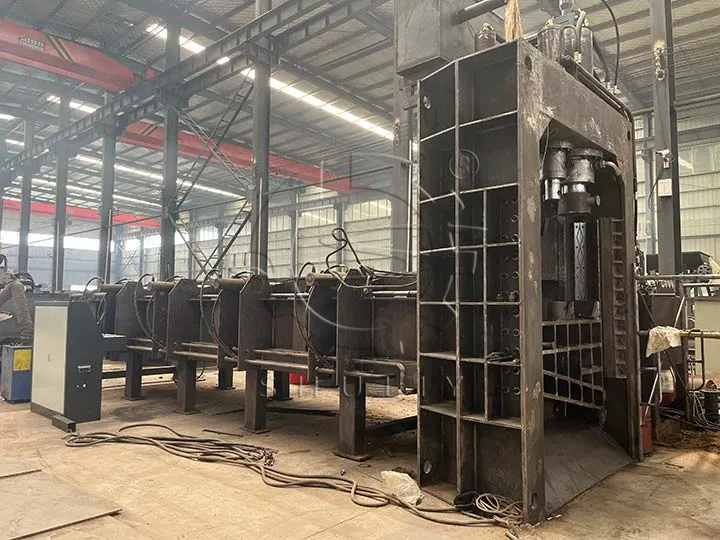 Scrap Metal Gantry Shear