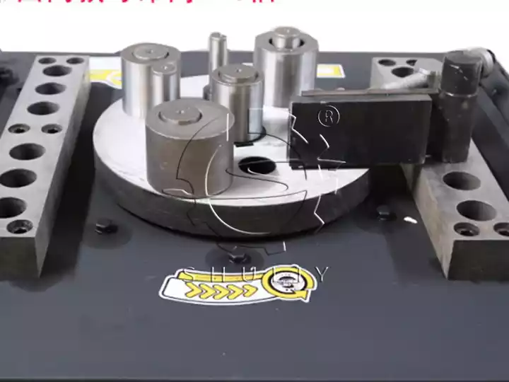automatic rebar bender