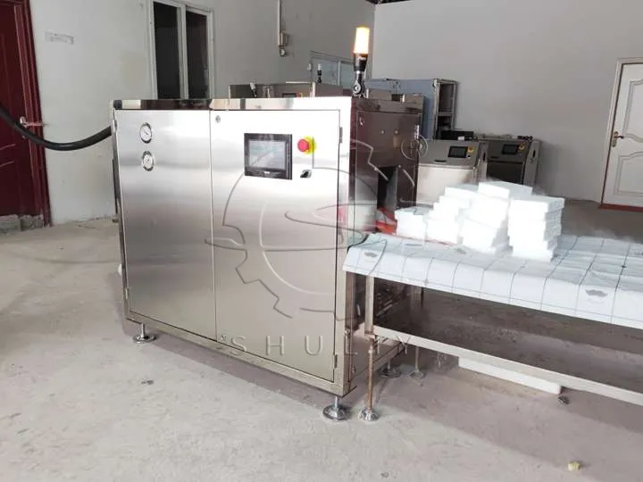 dry ice block manufacturing machine