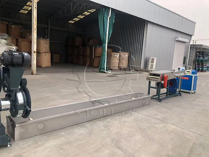 Kühlwasserbehälter